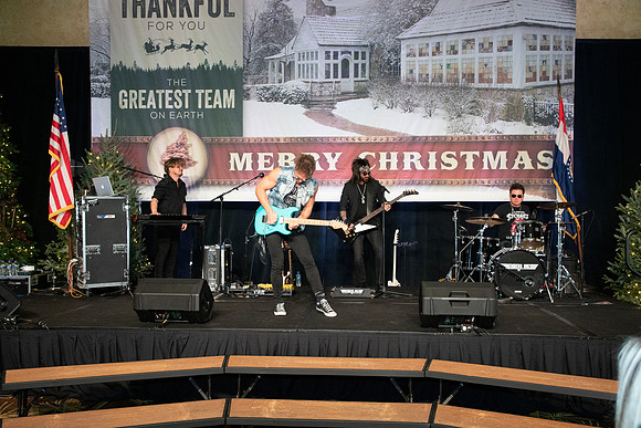 IMG-5233