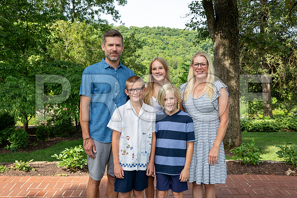IMG-3005